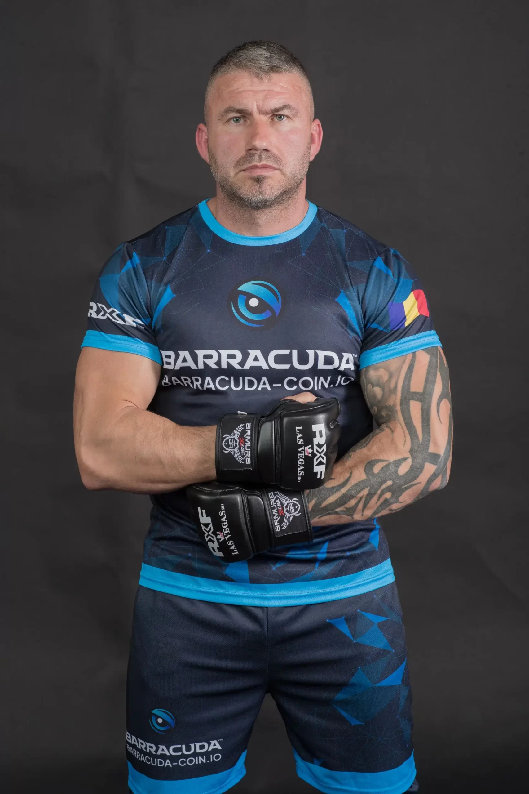 short-barracuda-albastru-photo1